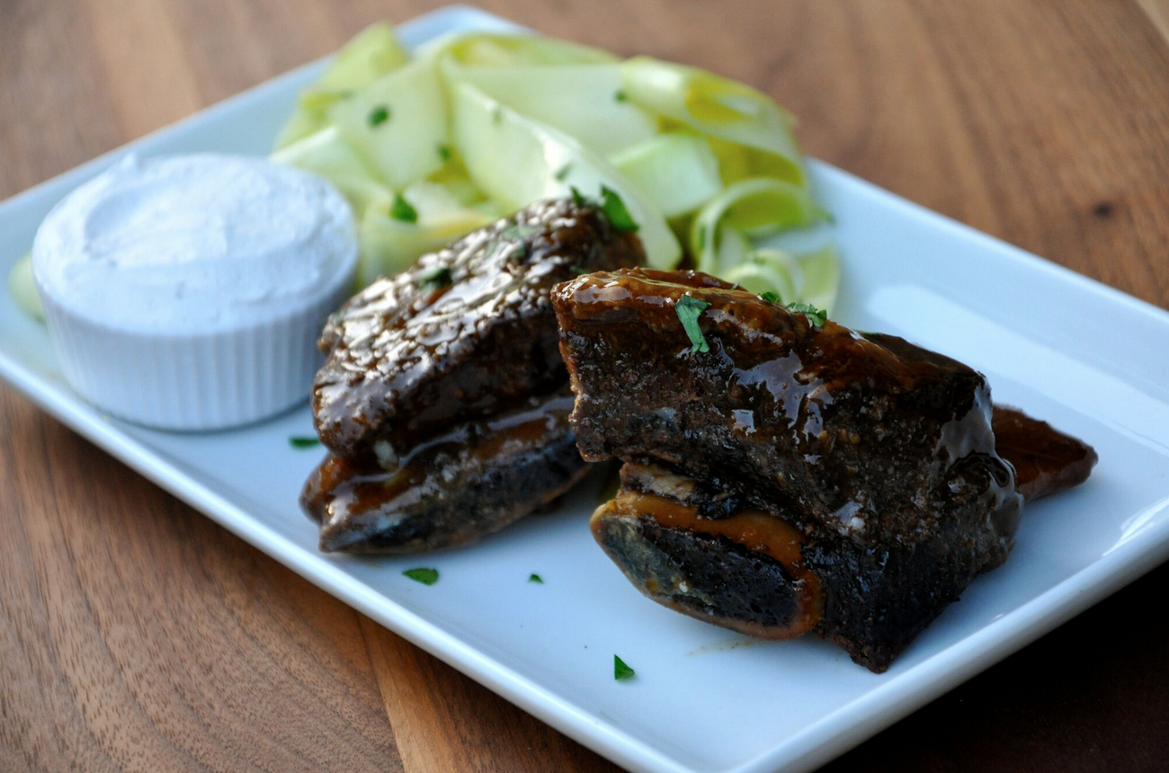 braised-short-ribs-slow-cooker-real-healthy-recipes