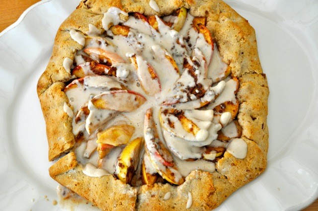 Apple Dessert Pizza (Gluten & Dairy Free) - Real Healthy Recipes